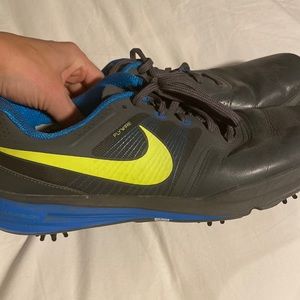 Men’s Nike golf shoes